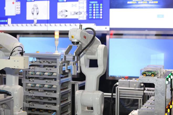 高效精準對接!工業(yè)互聯(lián)網(wǎng)復(fù)工復(fù)產(chǎn)“場景周”西海岸新區(qū)專場活動成功舉行