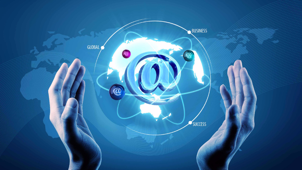 《具有輿論屬性或社會動員能力的互聯(lián)網(wǎng)信息服務(wù)安全評估規(guī)定》解讀與展望